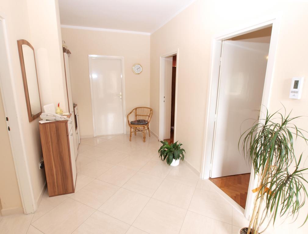 Ivanka 1056 Apartma Pula