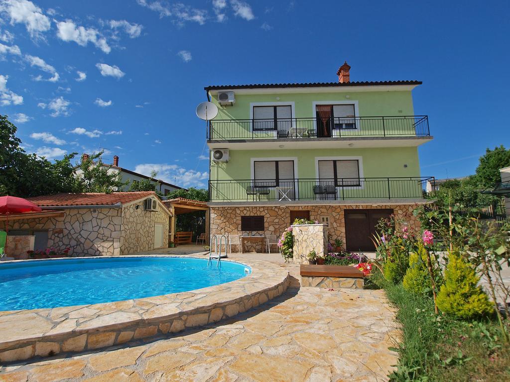 Apartma Ivanka 1056 Pula